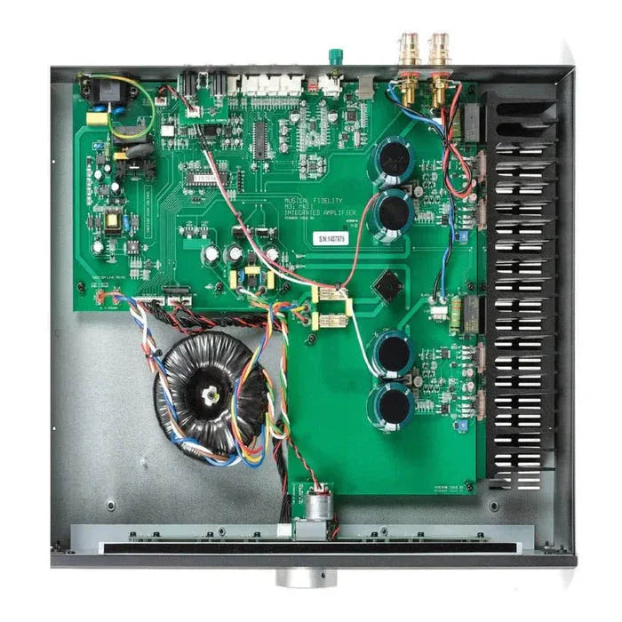 Musical Fidelity M3si | Hi-Fi Amplificatore da 85 Wrms Musical Fidelity M3si | Hi-Fi Amplificatore da 85 Wrms