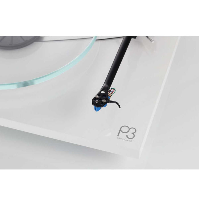 Rega Planar 3 Turntable (Black Colour)