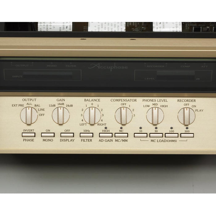 Accuphase C-2850 - Precision Stereo Preamplifier